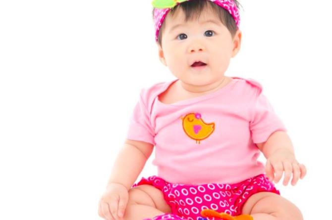 src=https://ph admin.theasianparent.com/wp content/uploads/sites/11/2017/07/10 month old shutterstock.jpg Baby development and milestones: your 10 month old